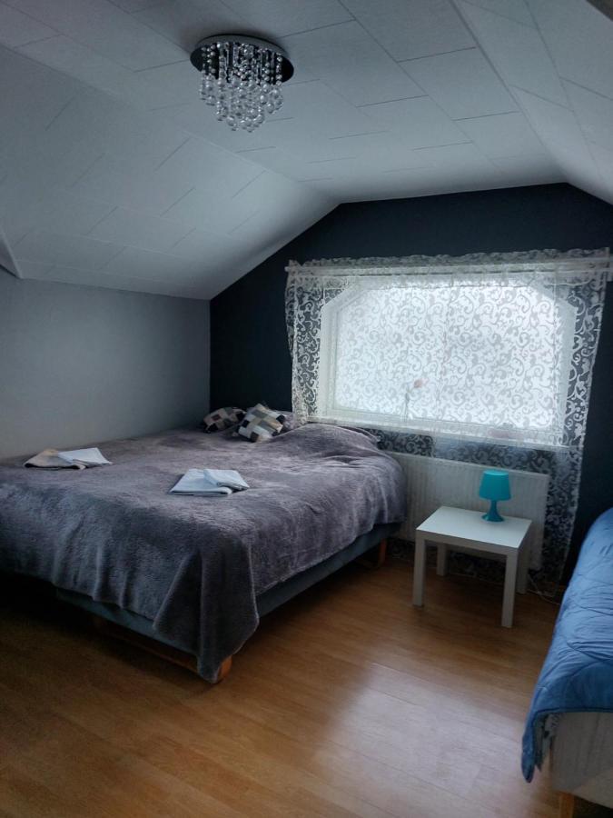 Twin Room With Shared Bathroom Njarthvik Exterior photo